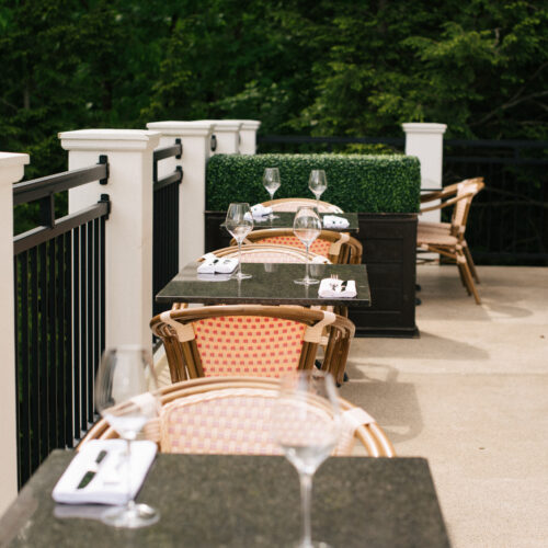 Notre-terrasse-au-allure-europeenne